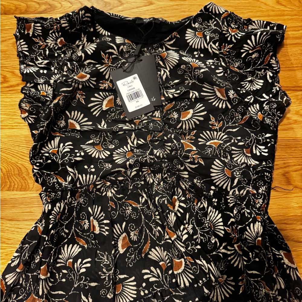 XS Cali Cassia Ruffle Sleeve Top - By Rails - Picture 2 of 9